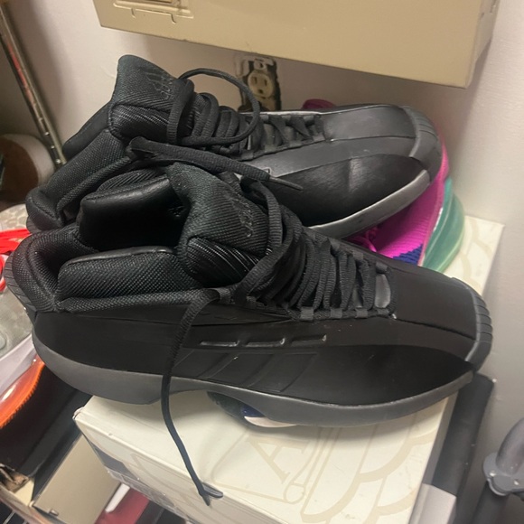 adidas Black and Gray Sneakers - Picture 1 of 1